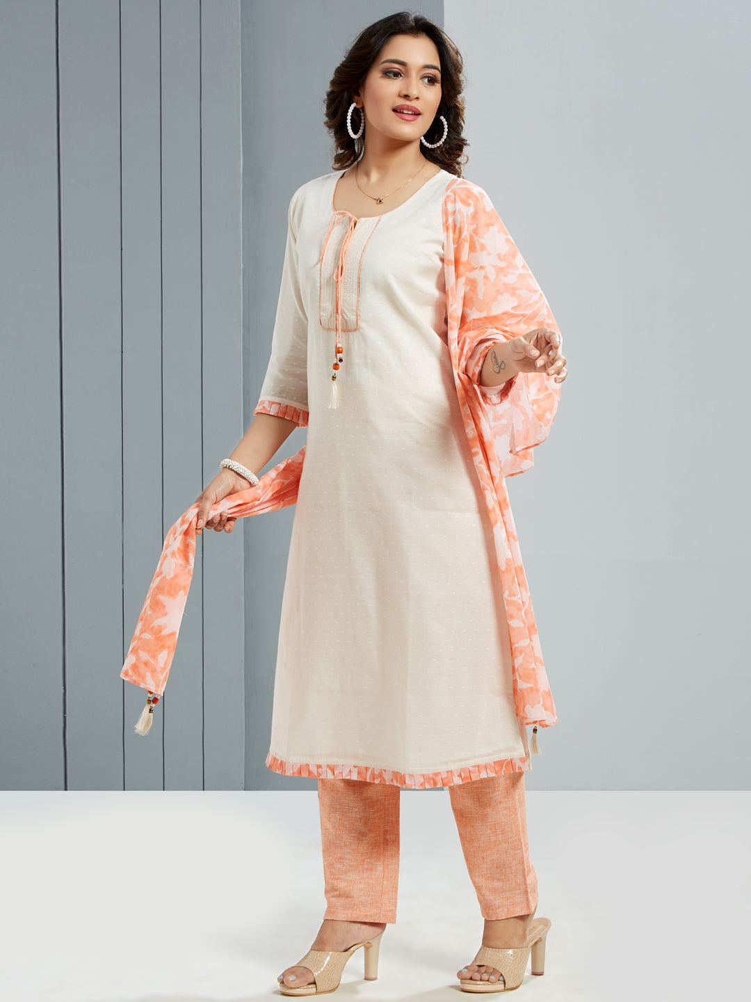 Kurti Set With Printed Dupatta