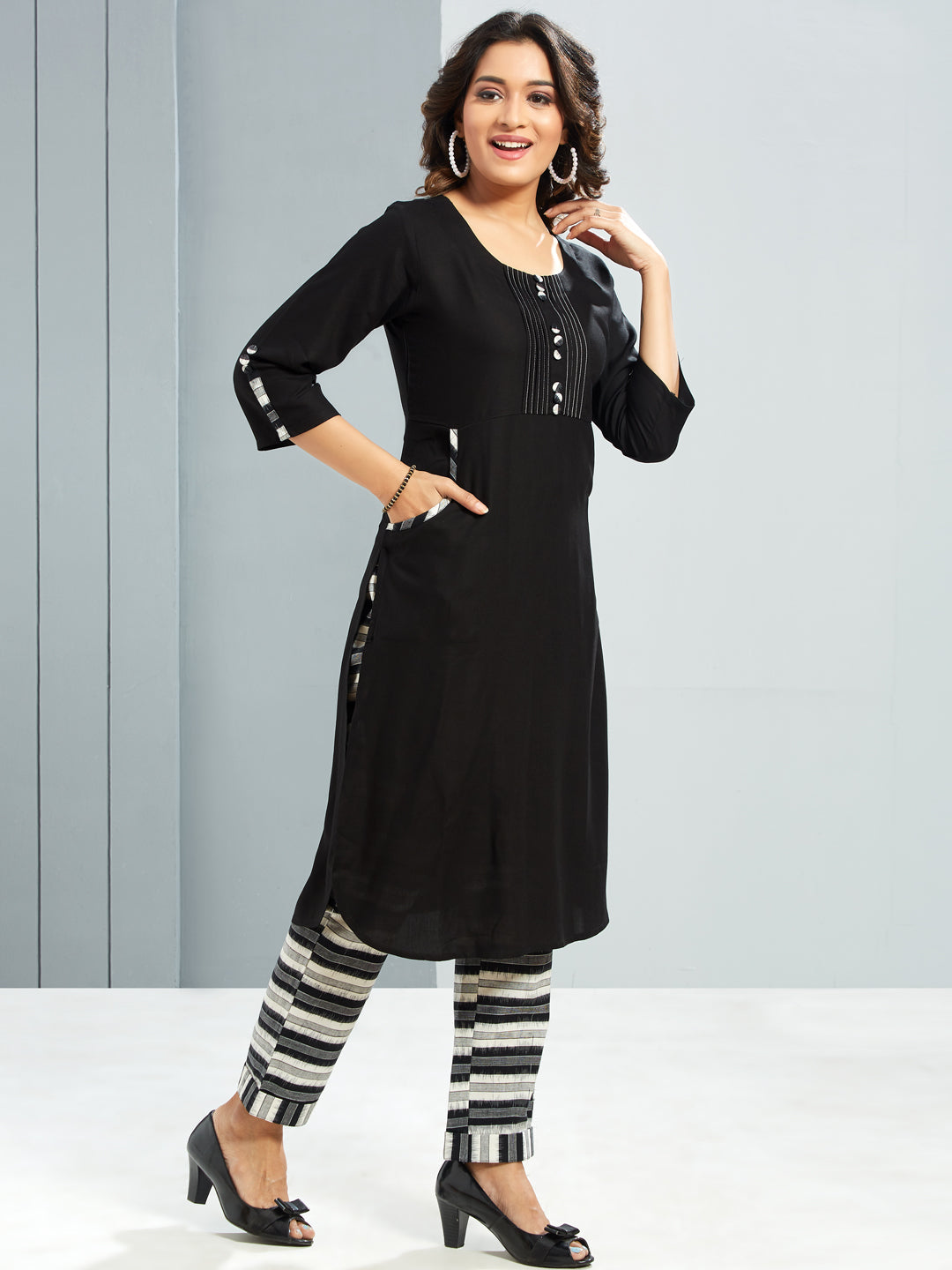 Printed Kurti Set With Pockets