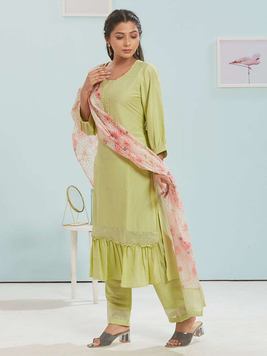 Kurti Set With Floral Dupatta