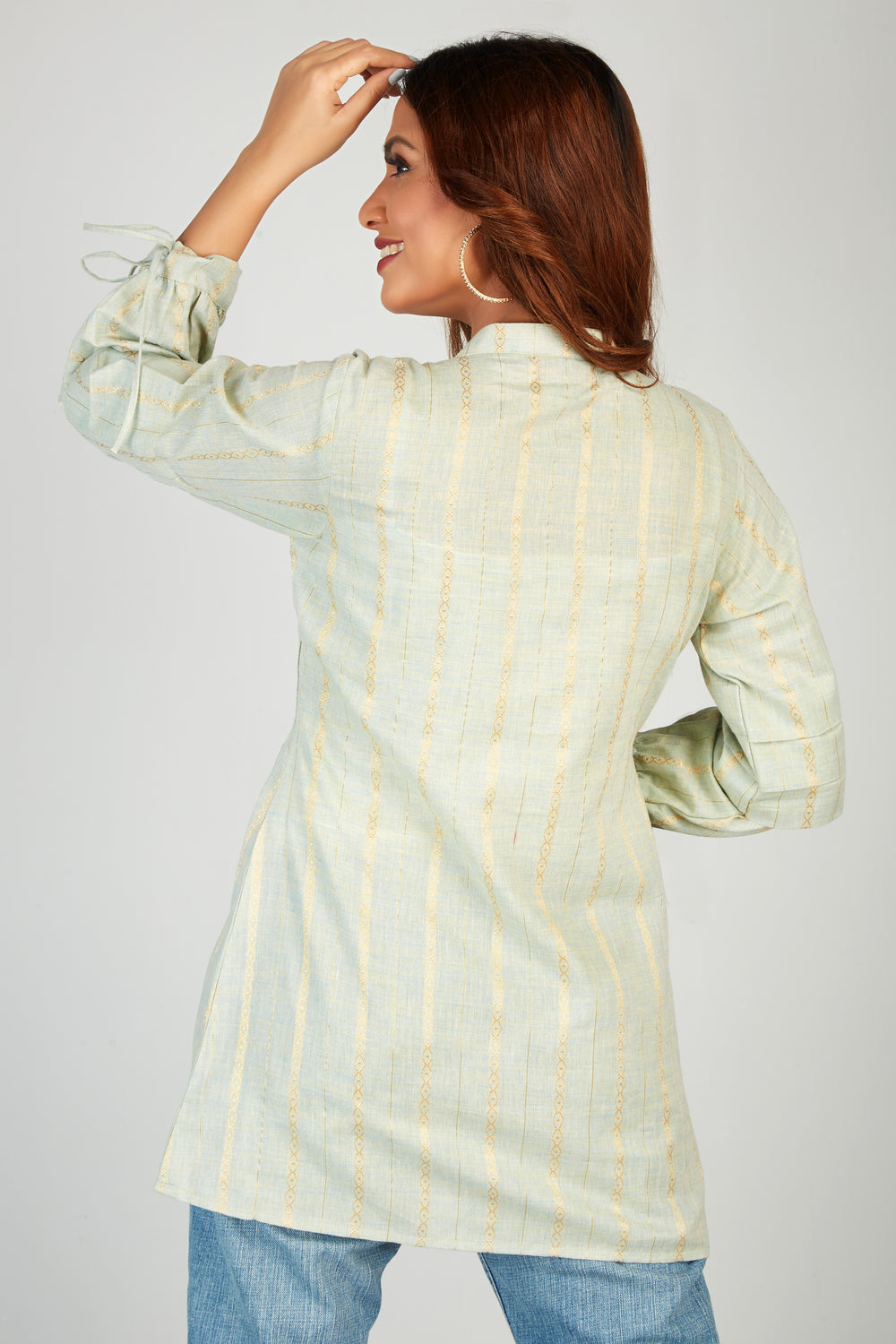 Chique Tunic With Balloon Sleeves